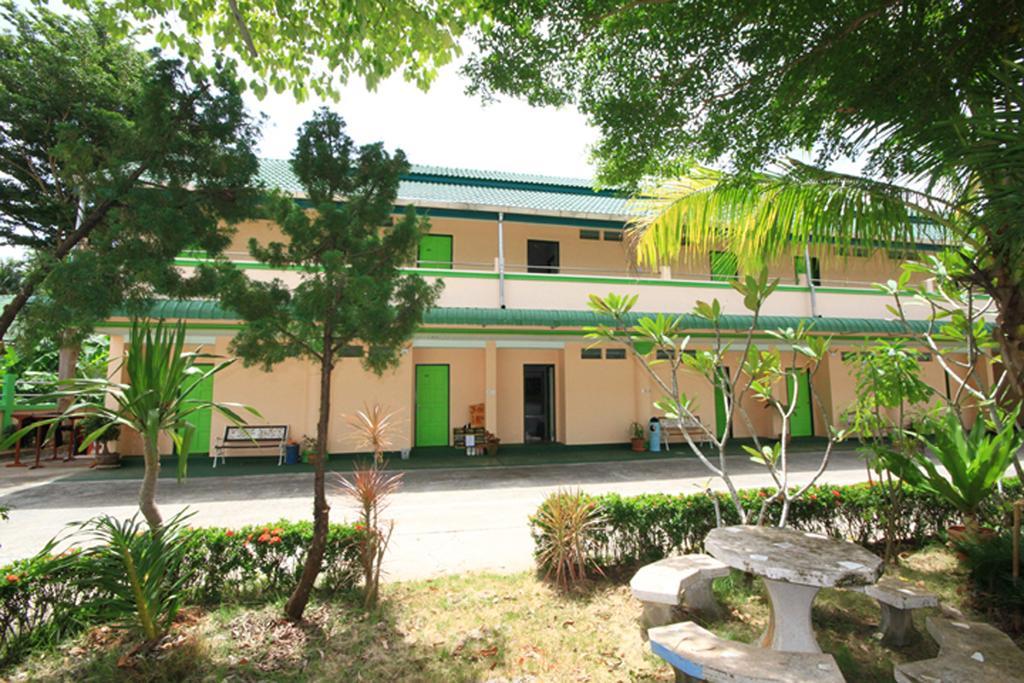 J.Holiday Inn Krabi town Dış mekan fotoğraf