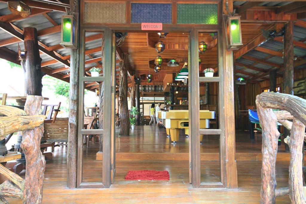 J.Holiday Inn Krabi town Dış mekan fotoğraf