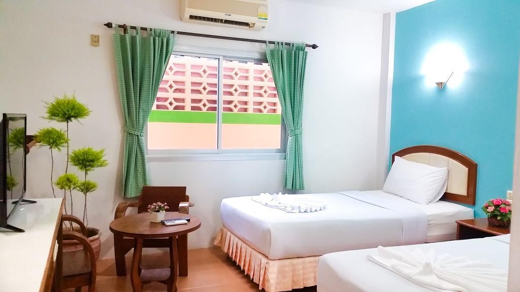 J.Holiday Inn Krabi town Dış mekan fotoğraf