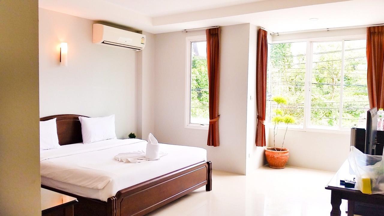 J.Holiday Inn Krabi town Dış mekan fotoğraf