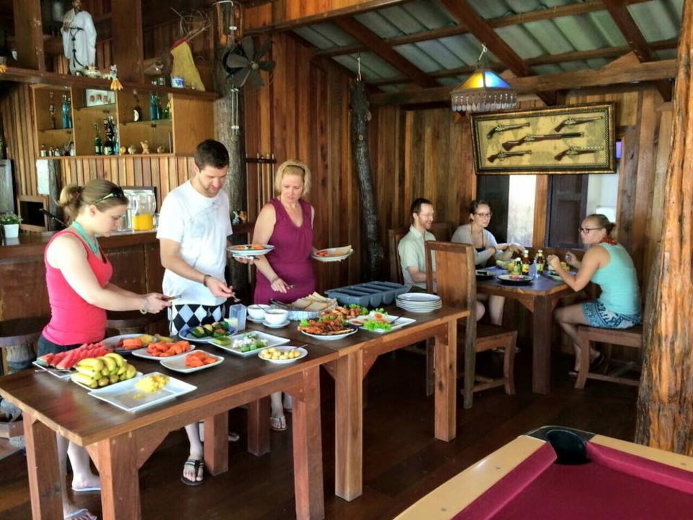 J.Holiday Inn Krabi town Dış mekan fotoğraf
