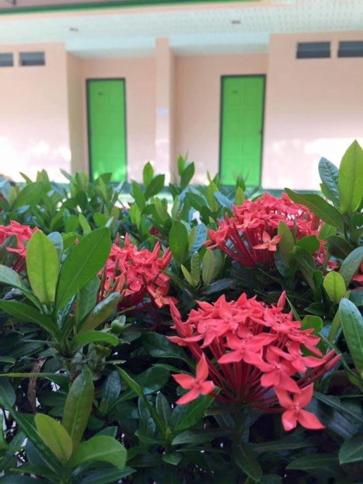 J.Holiday Inn Krabi town Dış mekan fotoğraf