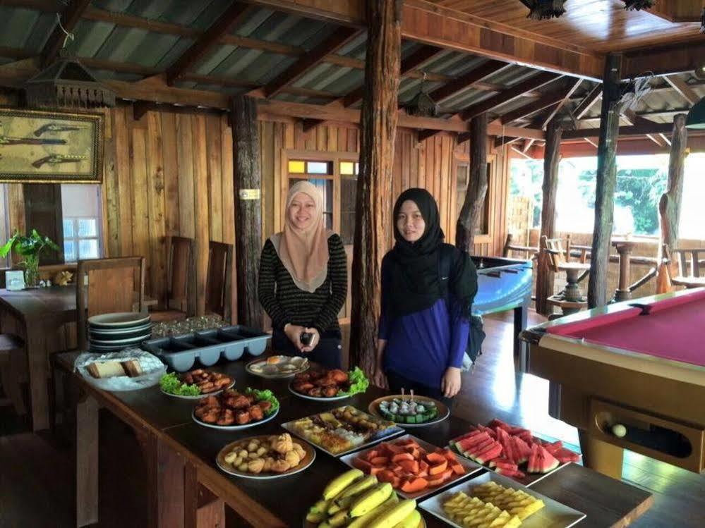 J.Holiday Inn Krabi town Dış mekan fotoğraf